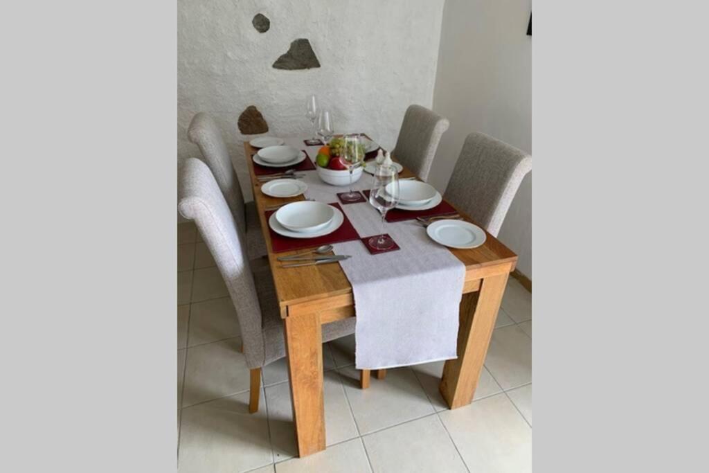 Long Meadow Gite France Asnieres-sur-Blour 외부 사진
